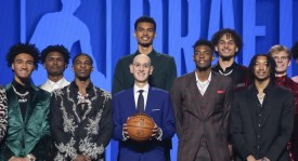 NBA火箭3换3大交易：詹姆斯加盟，杜兰特或离队，联盟格局再变